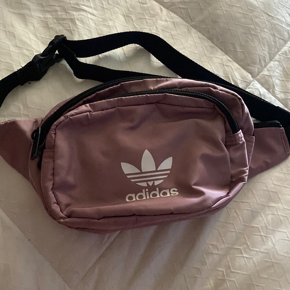 Adidas women Fanny pack mauve color
